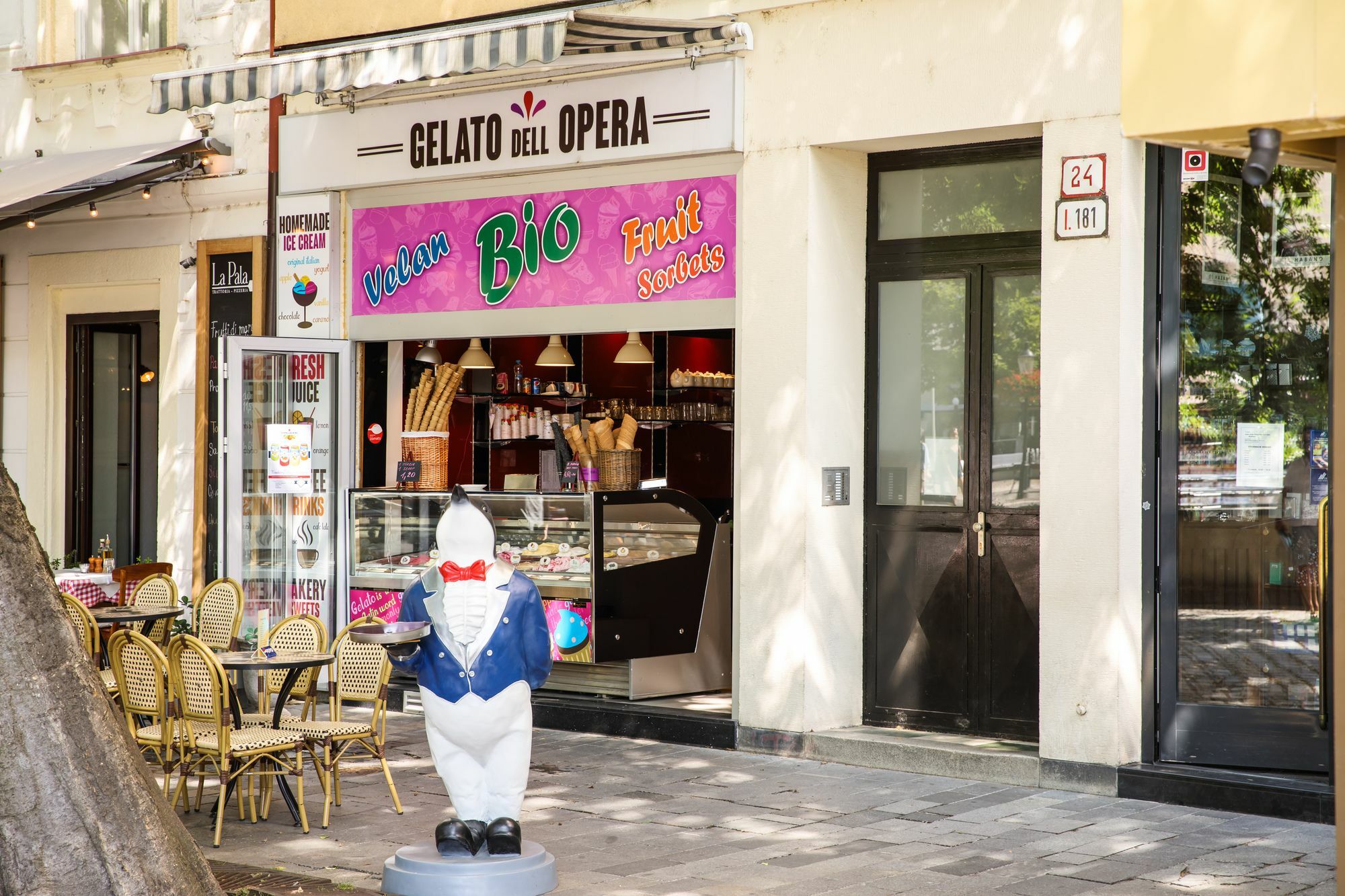 Aplend City Hviezdoslavovo Namestie Μπρατισλάβα Εξωτερικό φωτογραφία